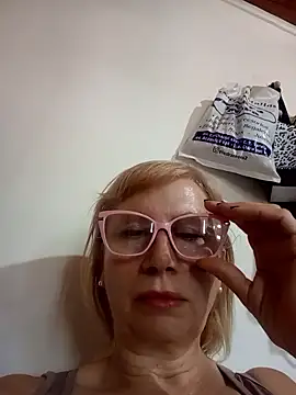 SexyMilf1211 online show from 01/13/26, 03:38