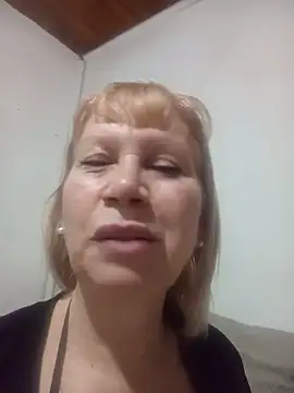 Snapshot of SexyMilf1211 chatting on 05/28/26, 12:22 SexyMilf1211 online show from 05/28/26, 12:22