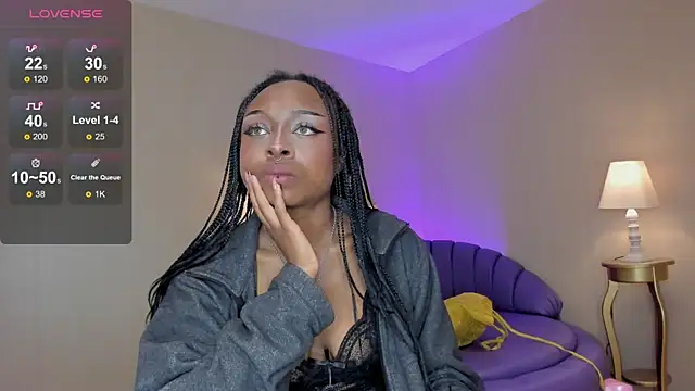 Midnight Bluee online show from 12/15/25, 07:41