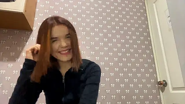 Snapshot of ZealousCulex chatting on 11/15/25, 09:30 ZealousCulex online show from 11/15/25, 09:30