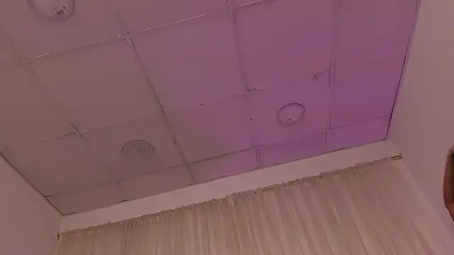 hiddenlust  online show from 11/26/25, 12:27