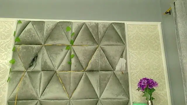 Miaa Grace  online show from 02/13/26, 01:00