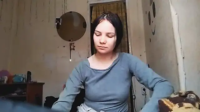 Snapshot of JennyReidmond chatting on 11/14/25, 06:28 JennyReidmond online show from 11/14/25, 06:28