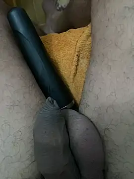 sweetblacky87 online show from 04/12/26, 10:13