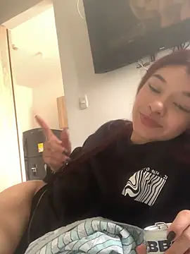 catalinaruiz  online show from 04/09/26, 01:17