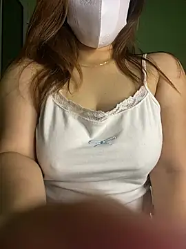 -Bella-a online show from 07/25/26, 11:00