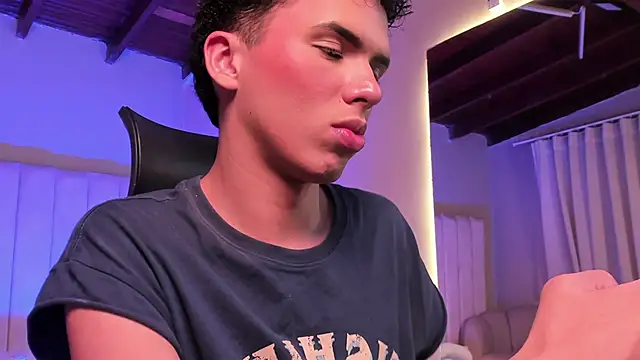 Seab trooy online show from 02/11/26, 03:17