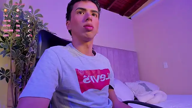 Seab trooy online show from 11/25/25, 04:13