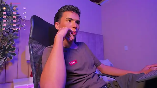 Seab trooy online show from 11/21/25, 04:00