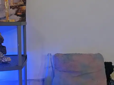 aprille15 online show from 03/29/26, 05:58