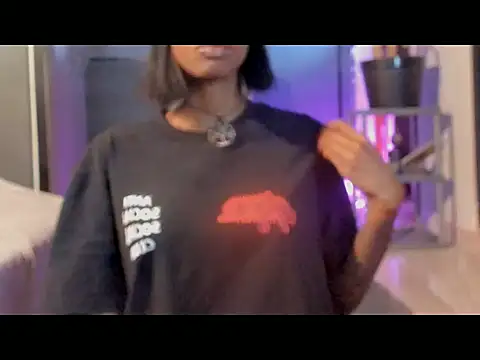 aprille15 online show from 05/10/26, 10:11