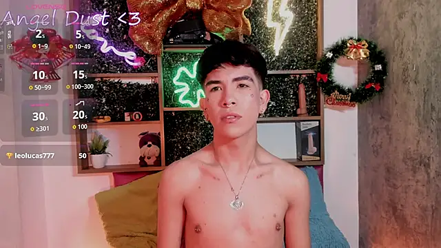 Angeldust19 online show from 12/21/25, 04:14