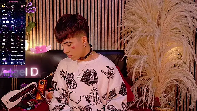 Angeldust19 online show from 02/15/26, 04:24