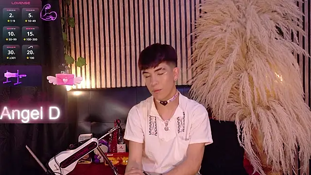 Angeldust19 online show from 02/10/26, 05:06