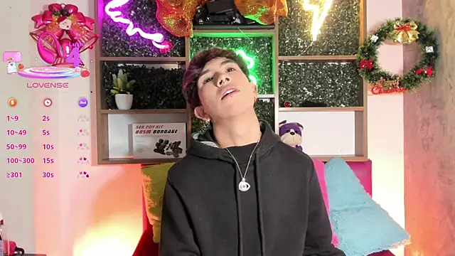 Angeldust19 online show from 12/03/25, 02:45