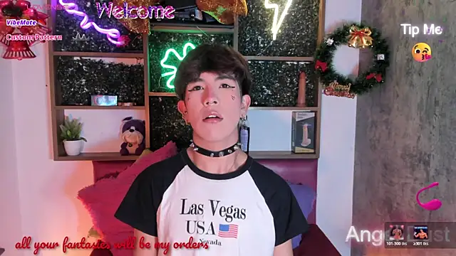 Angeldust19 online show from 12/20/25, 04:04