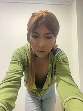 Hopemoretti online show from 12/02/25, 02:45