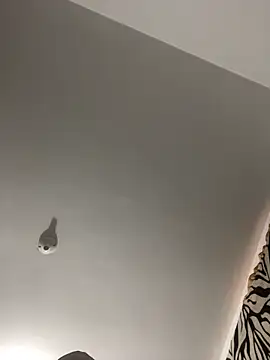 Snapshot of Hopemoretti chatting on 02/16/26, 08:07 Hopemoretti online show from 02/16/26, 08:07