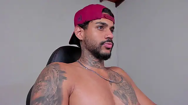 LuigiVitale 1 online show from 01/08/26, 01:22