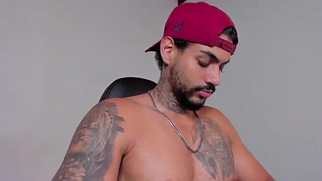 LuigiVitale 1 online show from 01/10/26, 02:51