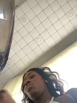 zyrastorm online show from 12/19/25, 09:17