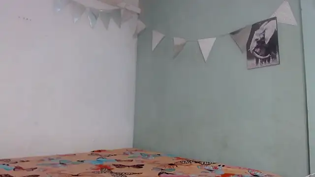 emma stone54 online show from 12/01/25, 07:48