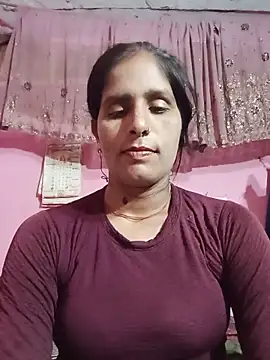 Snapshot of Pirvesh_singh chatting on 06/06/26, 07:57 Pirvesh singh online show from 06/06/26, 07:57