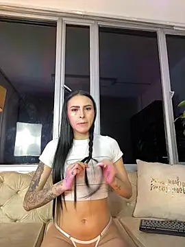 Linda  fiore online show from 02/14/26, 02:56