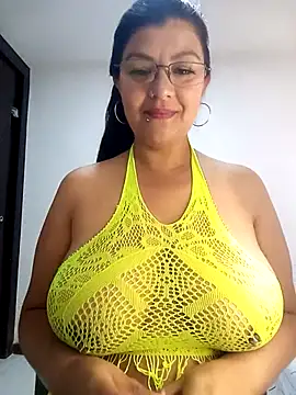 CelesteAlvarez1989 online show from 05/09/26, 01:58