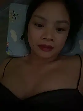 sara-xx online show from 11/27/25, 06:36