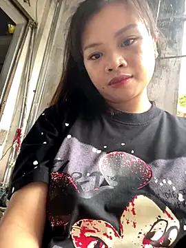 sara-xx online show from 11/16/25, 07:57