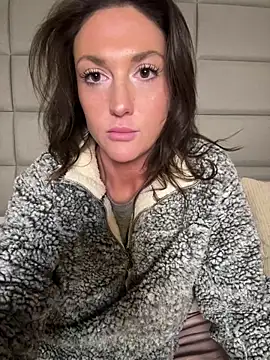 Ayybaebay online show from 02/08/26, 10:57