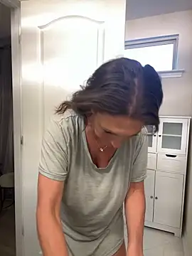 Ayybaebay online show from 04/04/26, 11:22