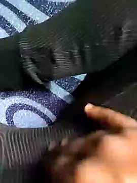 Fun with me05 online show from 12/22/25, 11:21