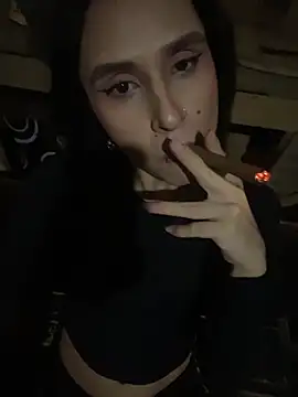 Isabella Hillss online show from 02/11/26, 02:44