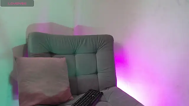 Isabella Hillss online show from 02/08/26, 10:40