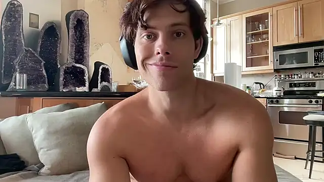 alex islivee online show from 07/26/26, 06:59