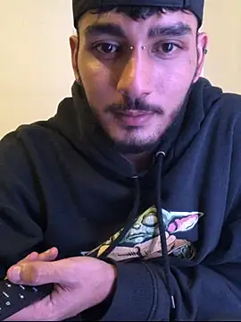 Snapshot of Brunicci chatting on 02/02/26, 11:31 Brunicci online show from 02/02/26, 11:31