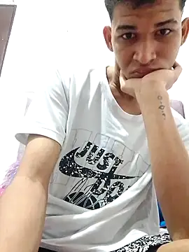 Luigi cumming1 online show from 11/28/25, 07:19