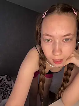 Holy Poly online show from 03/05/26, 05:37