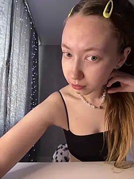 Holy Poly online show from 04/03/26, 05:25