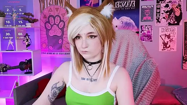 vronnier online show from 04/18/26, 03:25