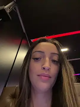 BelleRune online show from 04/16/26, 09:39