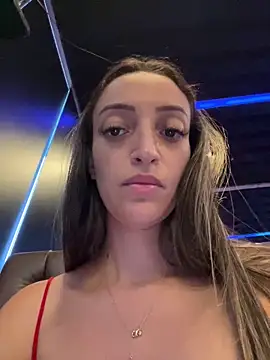 BelleRune online show from 04/13/26, 08:24