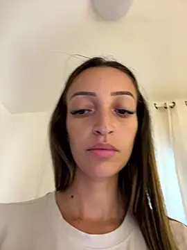 BelleRune online show from 01/13/26, 08:35