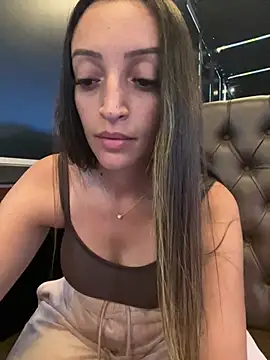 BelleRune online show from 03/27/26, 07:48