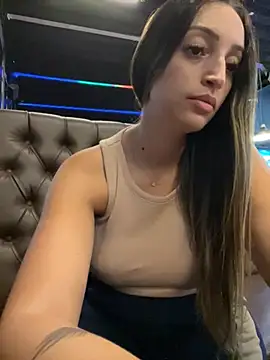 BelleRune online show from 04/06/26, 07:59