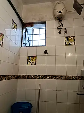 frolicme456 online show from 01/14/26, 10:52