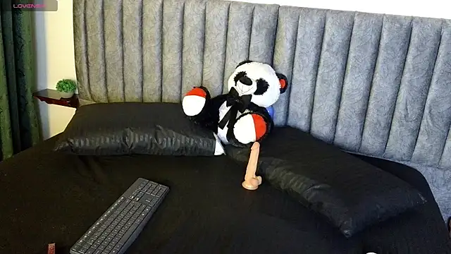 Eternalnight sm online show from 12/17/25, 04:39