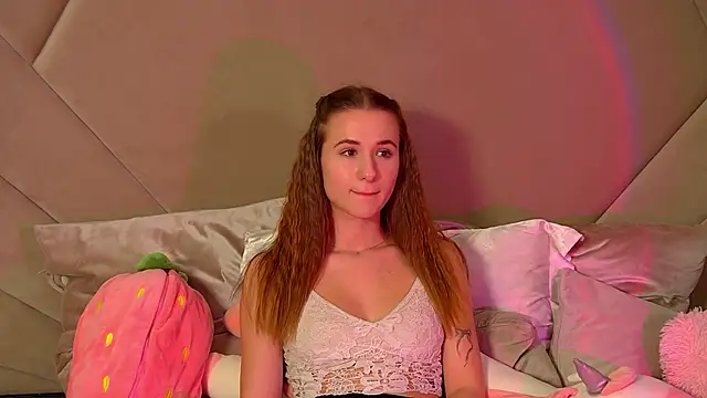 KristinaBellini online show from 11/26/25, 01:44